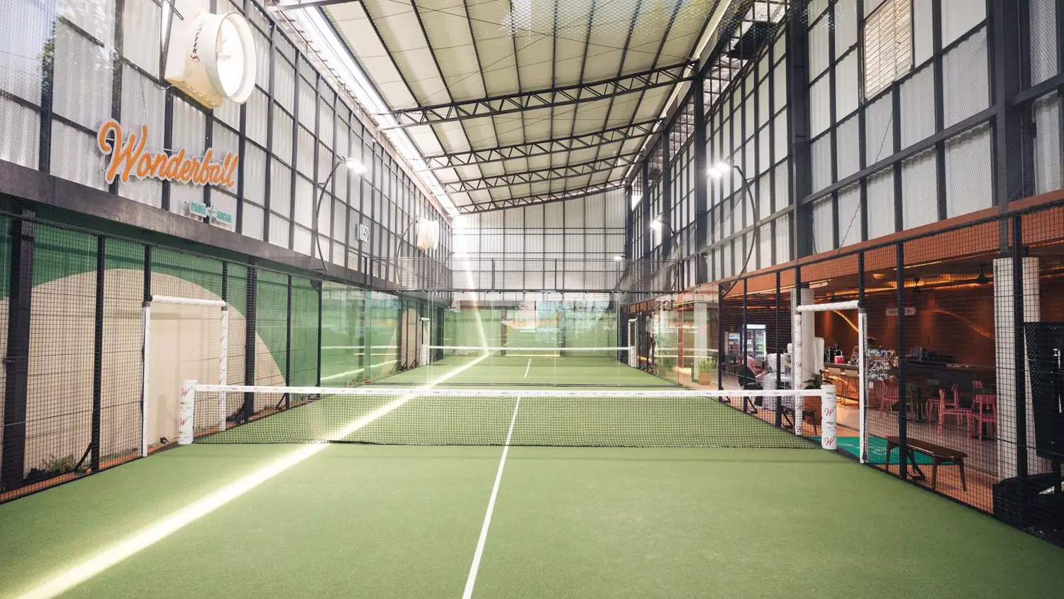 Wonderball Padel + Social